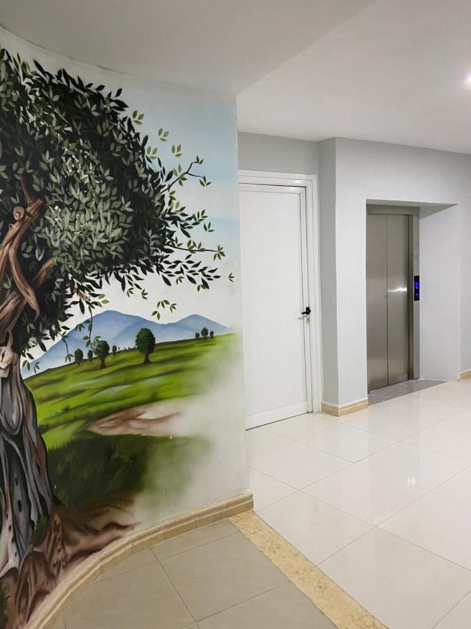 Pilo Lala Hotel Lushnjë Zewnętrze zdjęcie